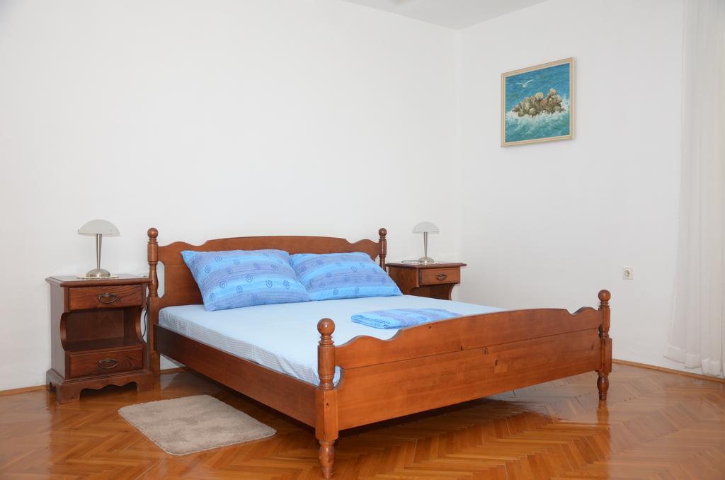 Apartments Nikola Сень Екстер'єр фото